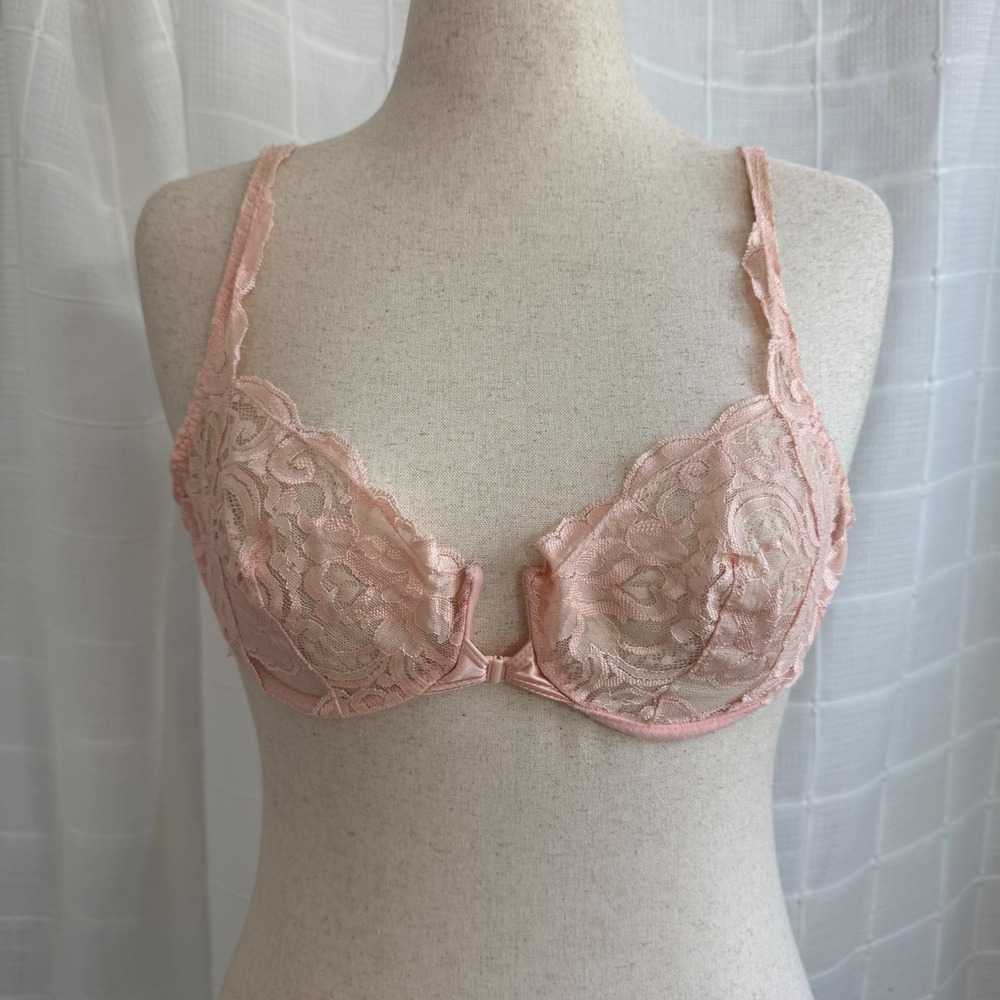 Vintage Victorias Secret Gold Label Pink Lace Front Clasp Underwire Bra 36C